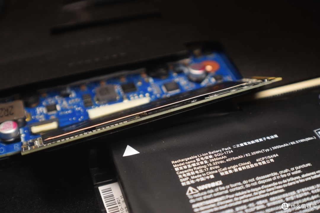 群联主控、1G缓存，性能表现稳定的技嘉AORUS NVMe GEN4 SSD