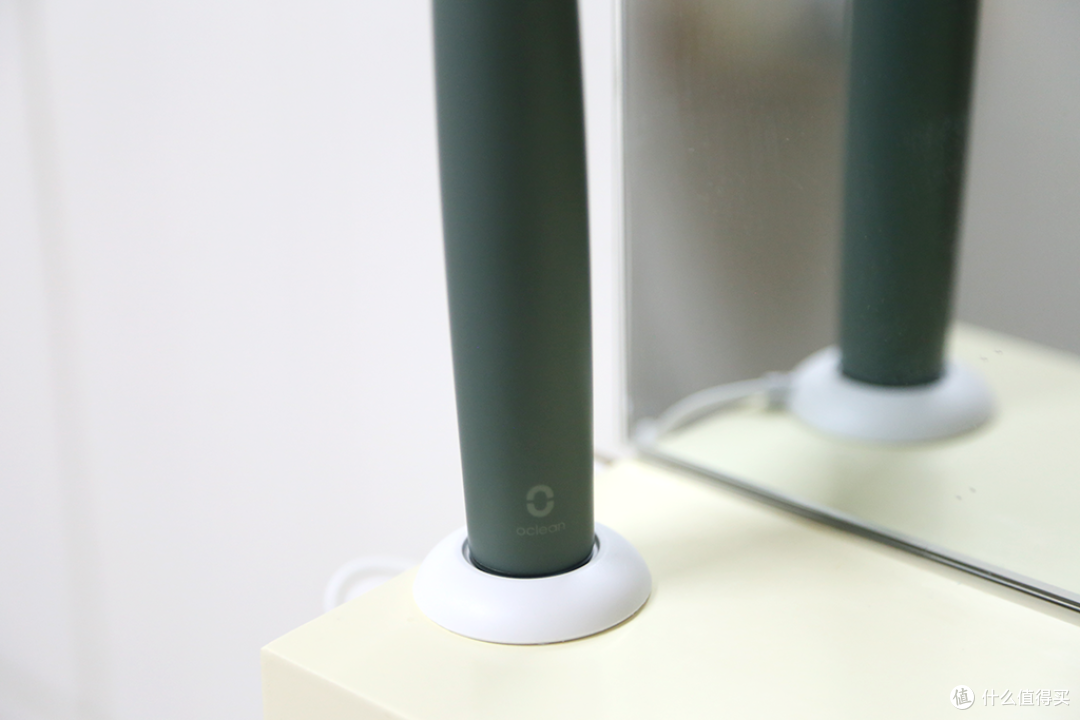 超声波主动降噪真香定律？Oclean Air2超静音电动牙刷评测