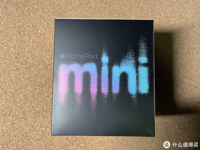 homepodmini开箱含siri早期驯服人类的珍贵影像