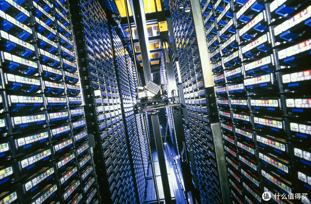 IBM联合富士胶片成功打造580TB磁带，单盘容量相当于78万碟CD