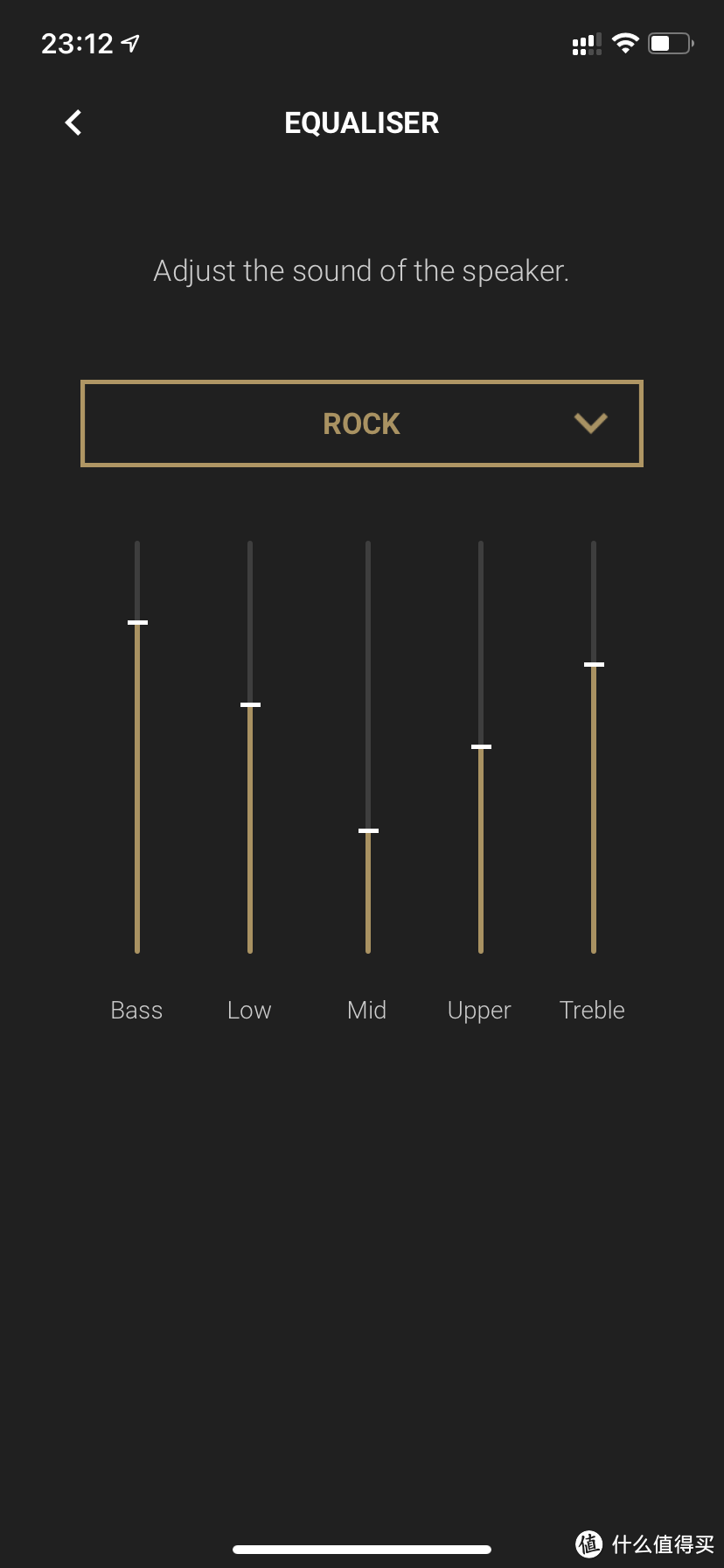 均衡器选项，可以调节五个频段，作为一名摇滚乐迷肯定那得选Rock啦～
