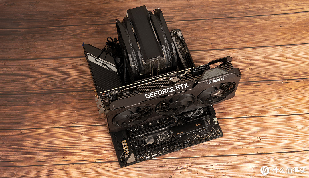 华硕TUF RTX 3080 O10G GAMING显卡评测：满载60℃风扇运行还安静！