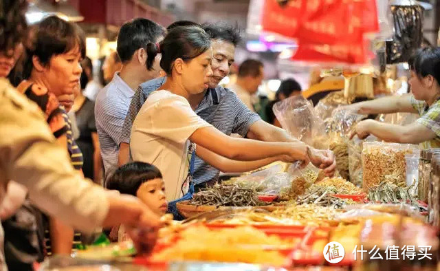 全国吃货去广州吃饭，广州人却爱来这儿