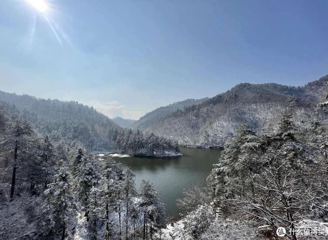 打卡杭州最大的大明山万松岭滑雪场，并附上贴心攻略 