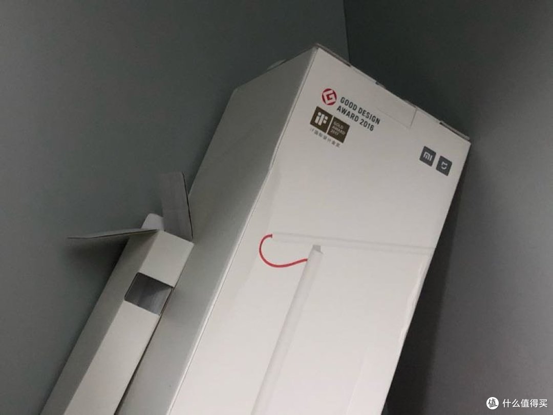 小米台灯1s开箱及使用体验，米家好物推荐设计集大成之作