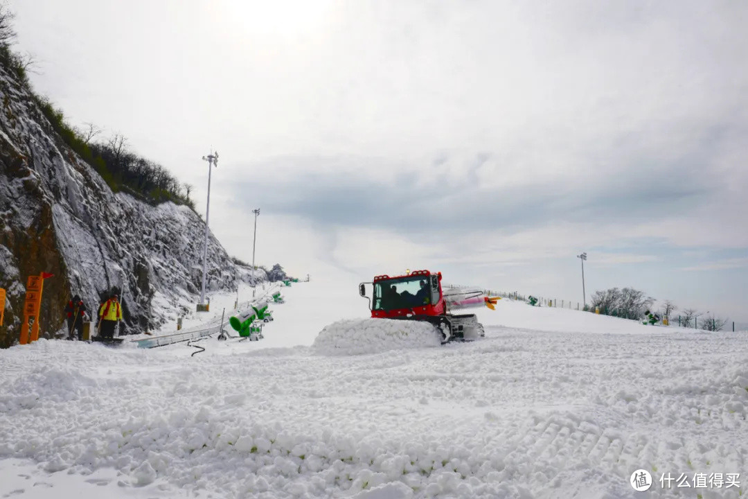 开车1小时，打卡家门口的超大滑雪场