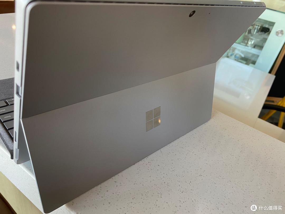 微软定义的便携生产力工具体验如何?Surface Pro 7上手体验