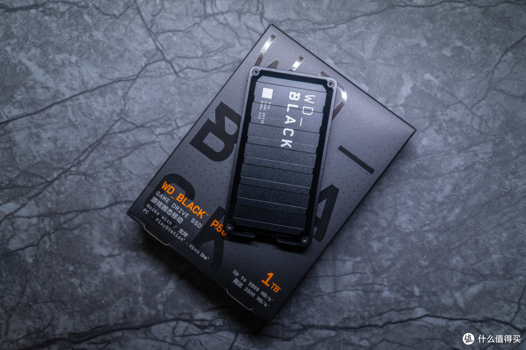 WD_BLACK P50 1TB 游戏移动固态硬盘开箱简测