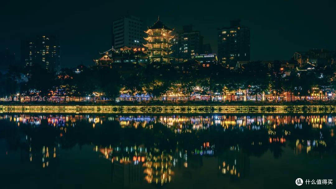 顶风作案!成都夜生活到底多精彩
