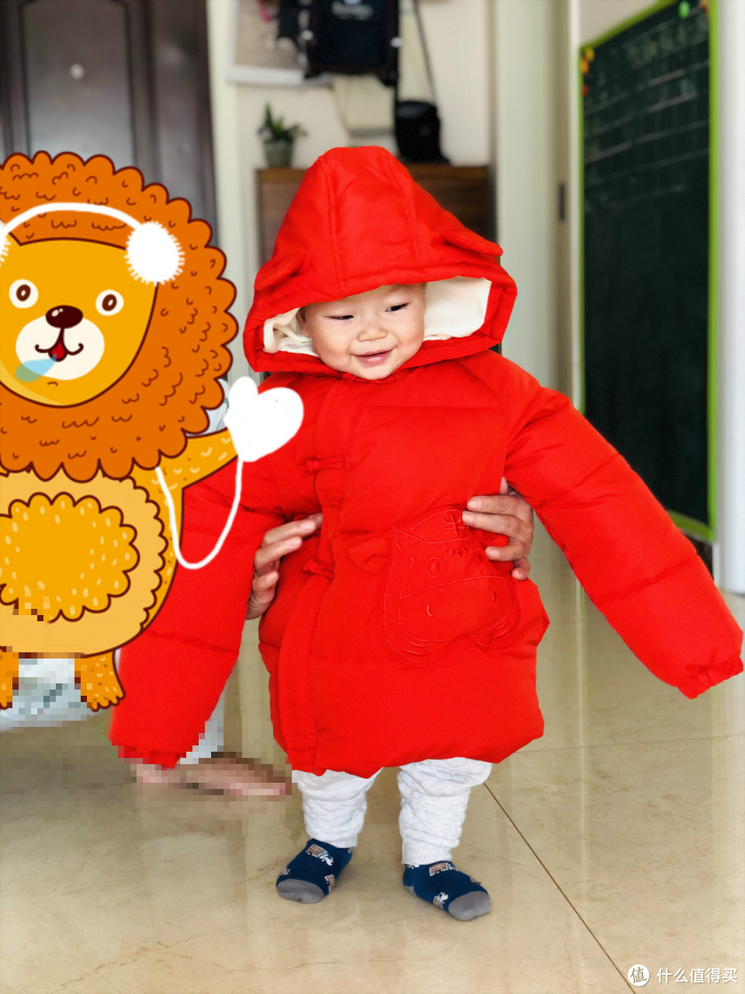 普通人家养孩子,百元牛牛拜年服,有颜值有温暖