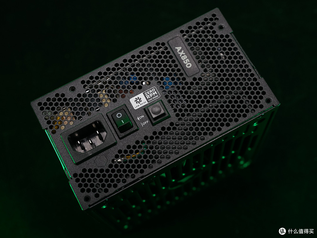 海盗船AX850电源和H150i水冷使用分享,敬请期待跨年装机秀