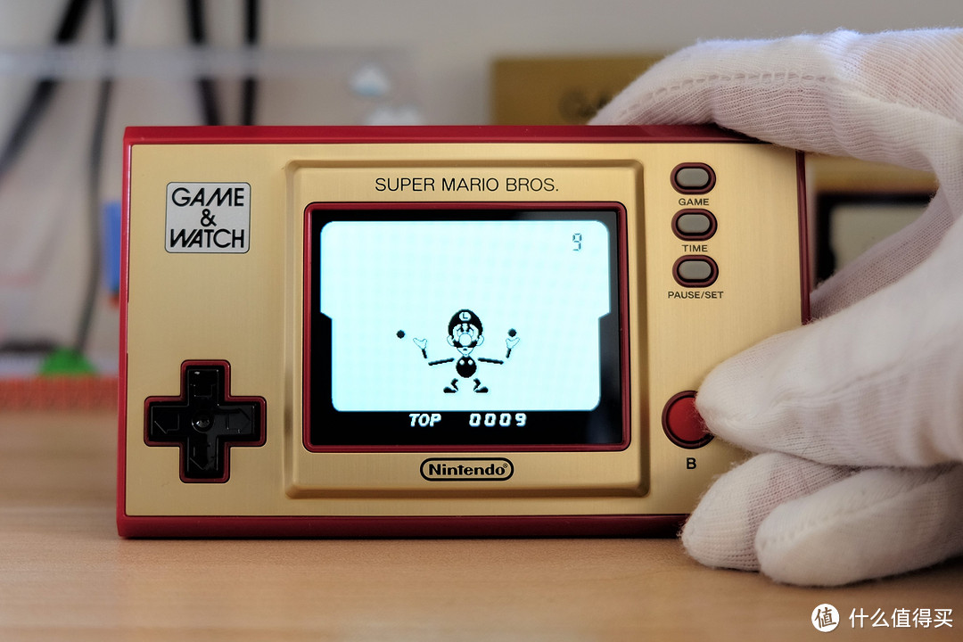 2020最强游戏机！——Nintendo 任天堂 Game&Watch 超级马力欧35周年纪念版