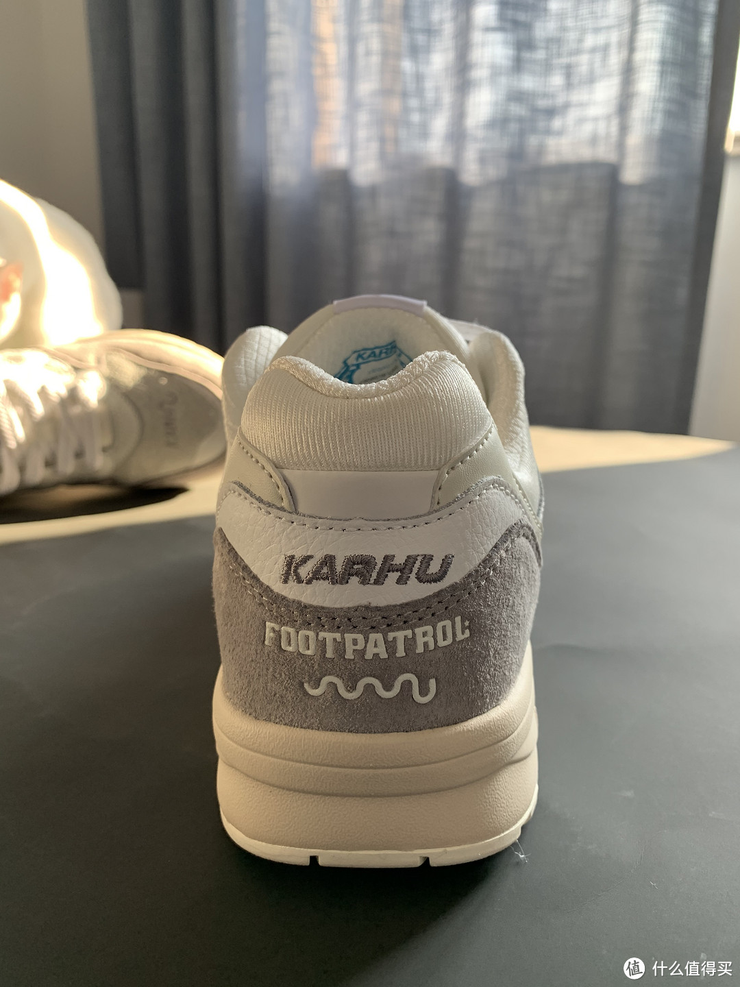 Asics GEL-PTG Low 薄如蝉翼和Karhu 三方联名开箱