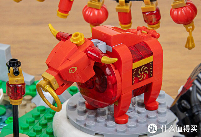 LEGO 80106「年的故事」、80107「新春灯会」用鞭炮吓跑年兽、张灯结彩赏花灯