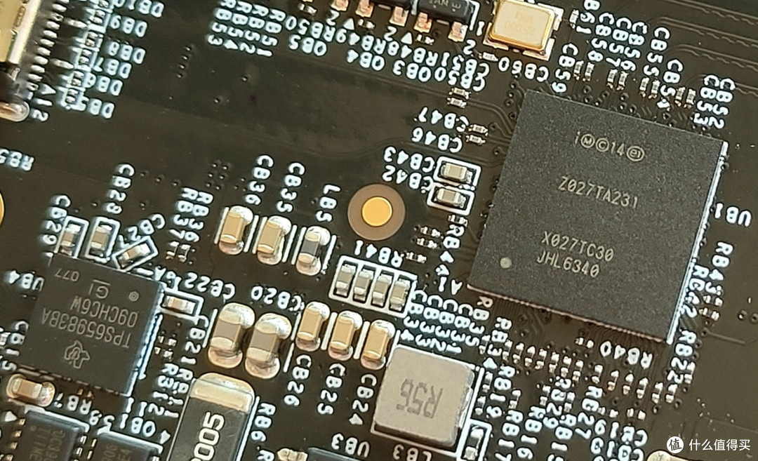 小姐姐入手了奥睿科透明款雷电3硬盘盒:给MacBook Pro配个外置“存储”,附开箱和体验