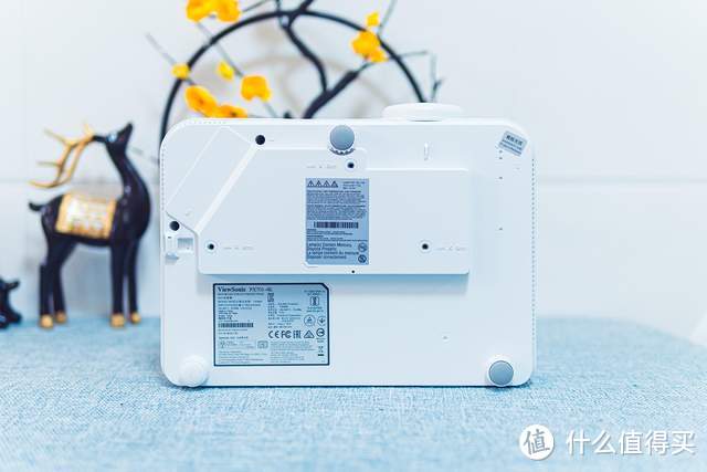 游戏与影音兼得,优派PX701-4K家用投影够爽快