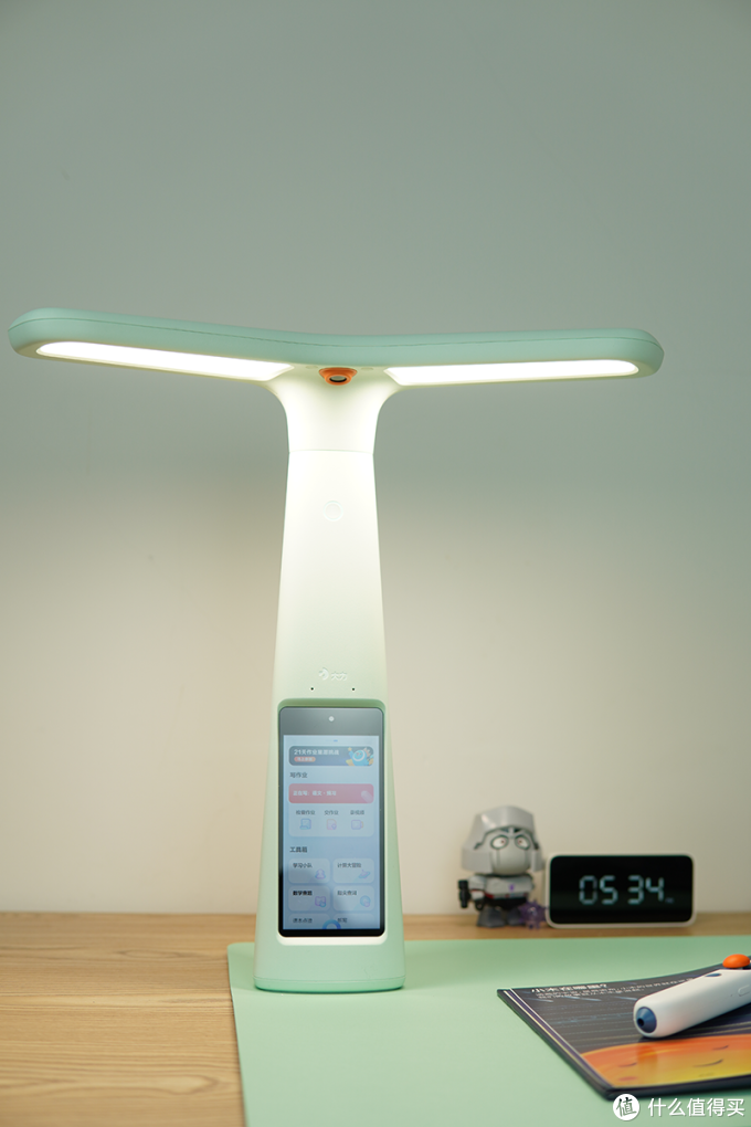 家长安心孩子舒心能辅导功课的大力智能作业灯