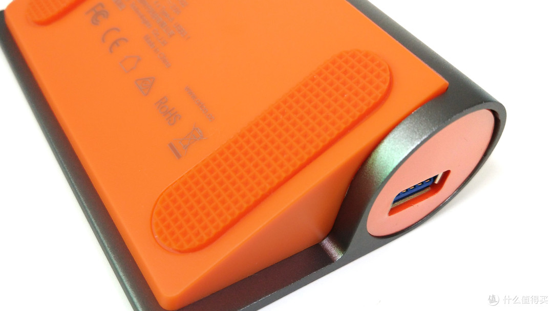 商务本接口不够用?这款USB3.1分线器可帮您高速拓展