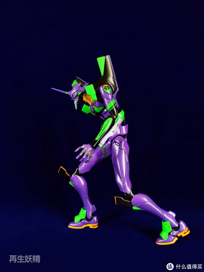 threezero 新世纪福音战士 初号机 eva-01 开箱,把玩