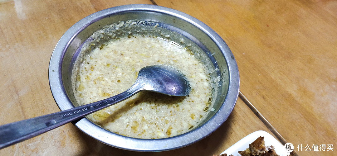 ​饺子就酒越吃越有，怎么就让颇具胶东风格的福迪宝速冻水饺吃出了“满汉全席”的感觉来？