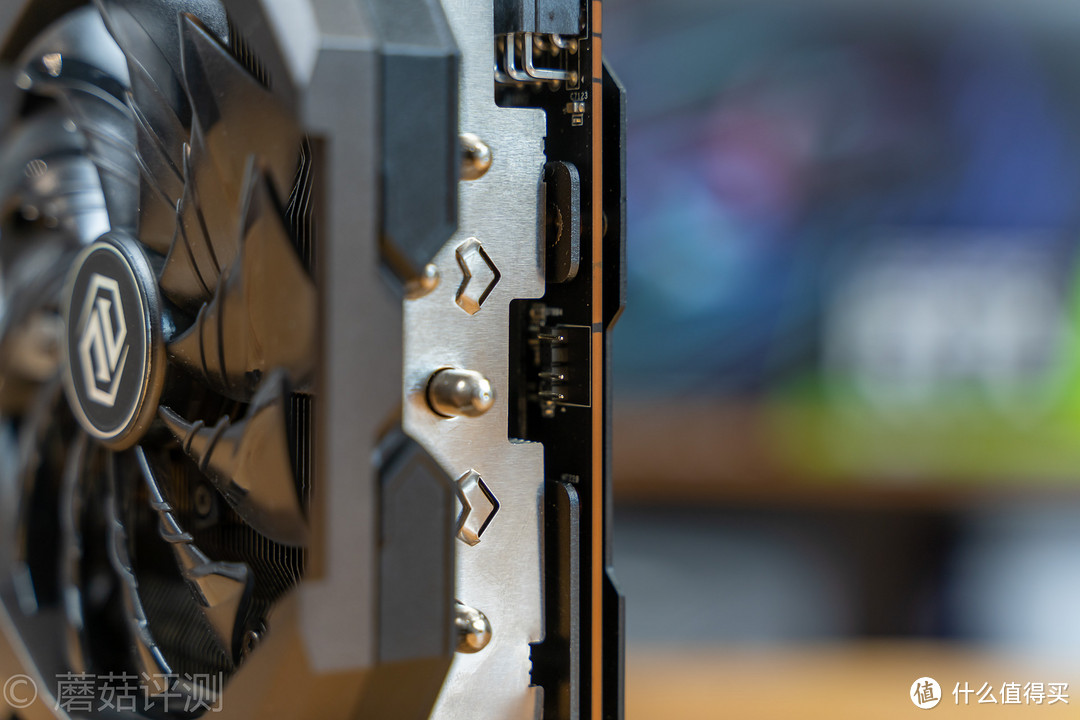 2K最高画质畅玩赛博朋克2077、华擎(ASRock)RX6800XT太极X显卡 评测