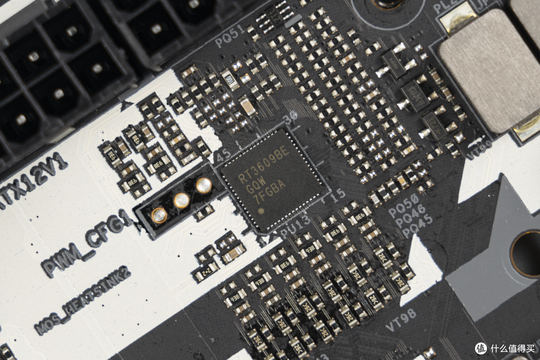 颜值性能双在线,华擎 Z590 钢铁传奇 WiFi 6E 拆解评测