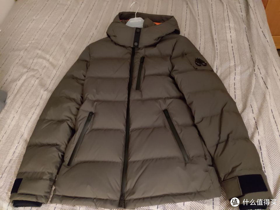 看腻了大鹅北面？来康康Moose Knuckles 剪刀牌羽绒服~