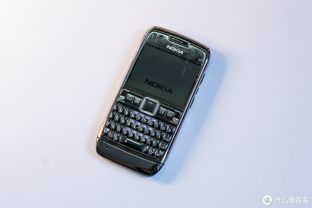 曾经的街机-NOKIA E71