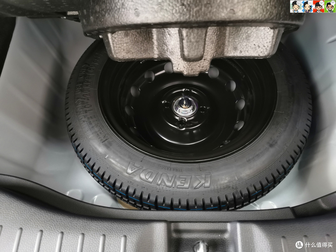 新一代两厢小车标杆试驾第四代飞度