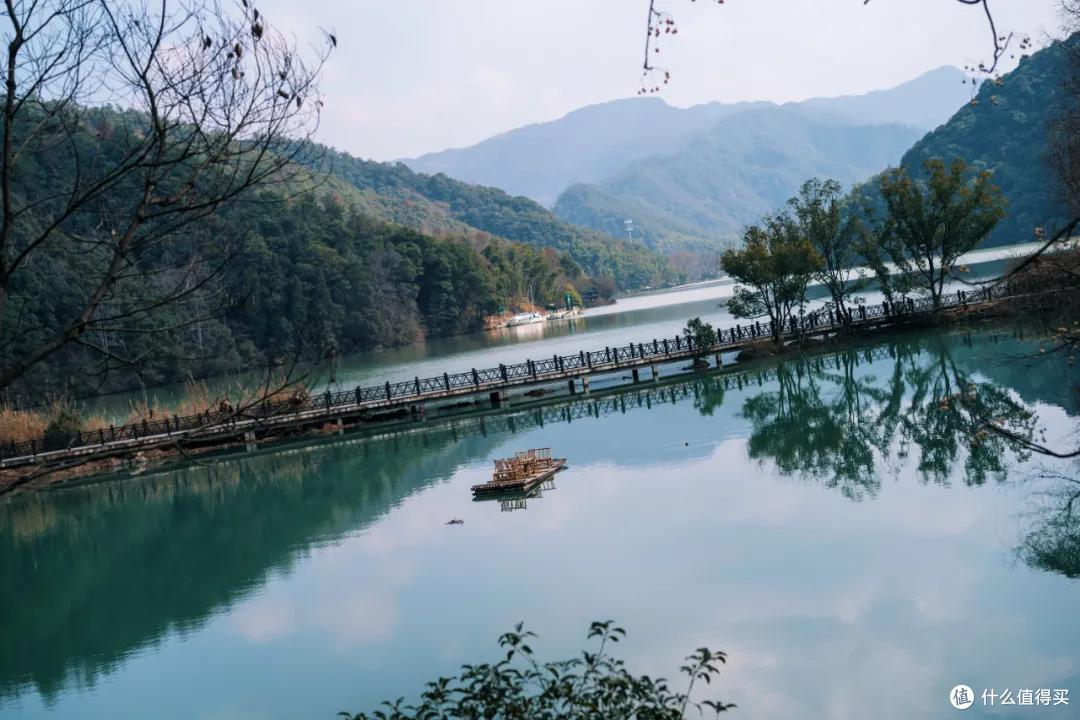 好山好水是方外，坐船而入的酒店又多了一家