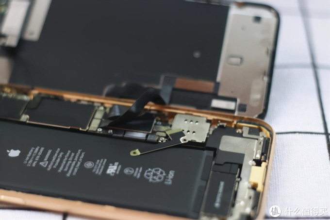 因为穷换不起iphone12的我又一次动手修手机了这次是iphonexr