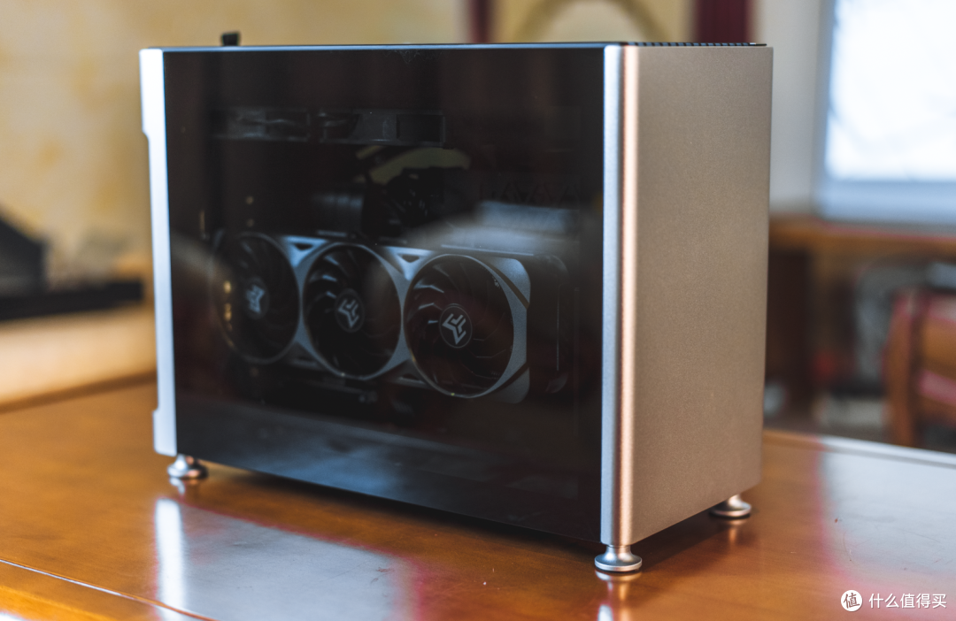 还有主板与显卡分离的“钢炮”主机?看看我春节前的“封笔之作”