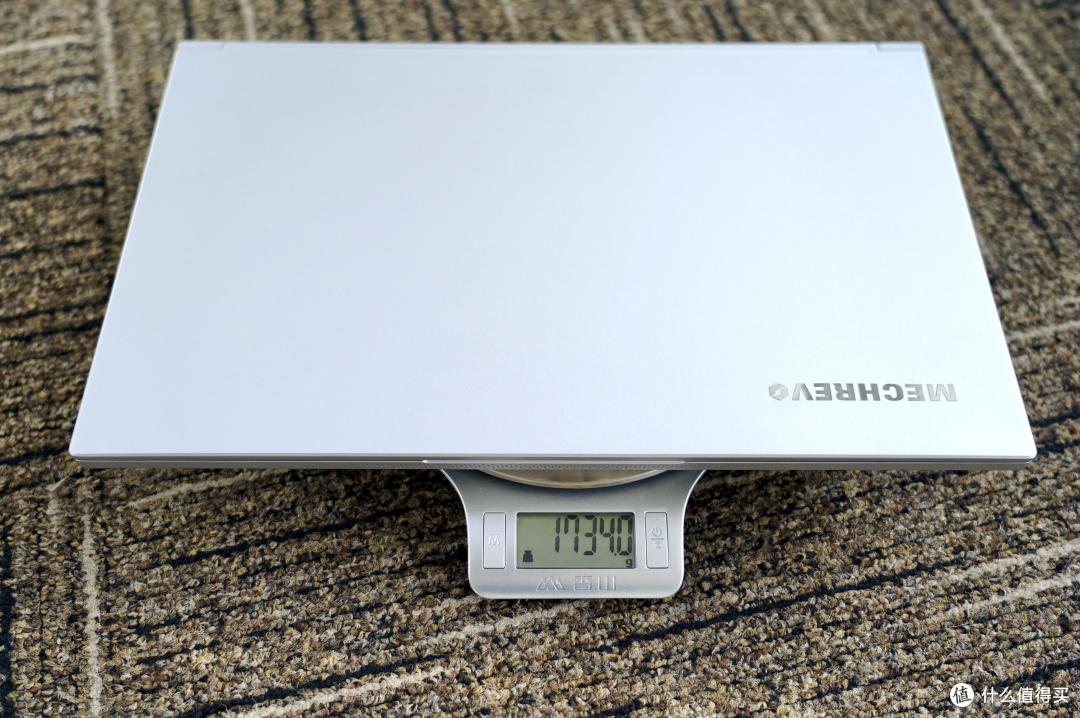 19.7mm机身!130W RTX3060!机械革命Umi Pro 3评测