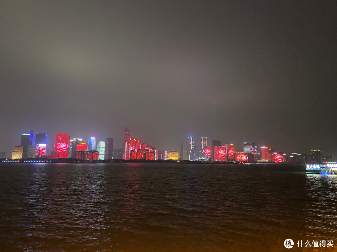 坐地铁游杭州（二）：钱塘江夜景/1号线江陵路站