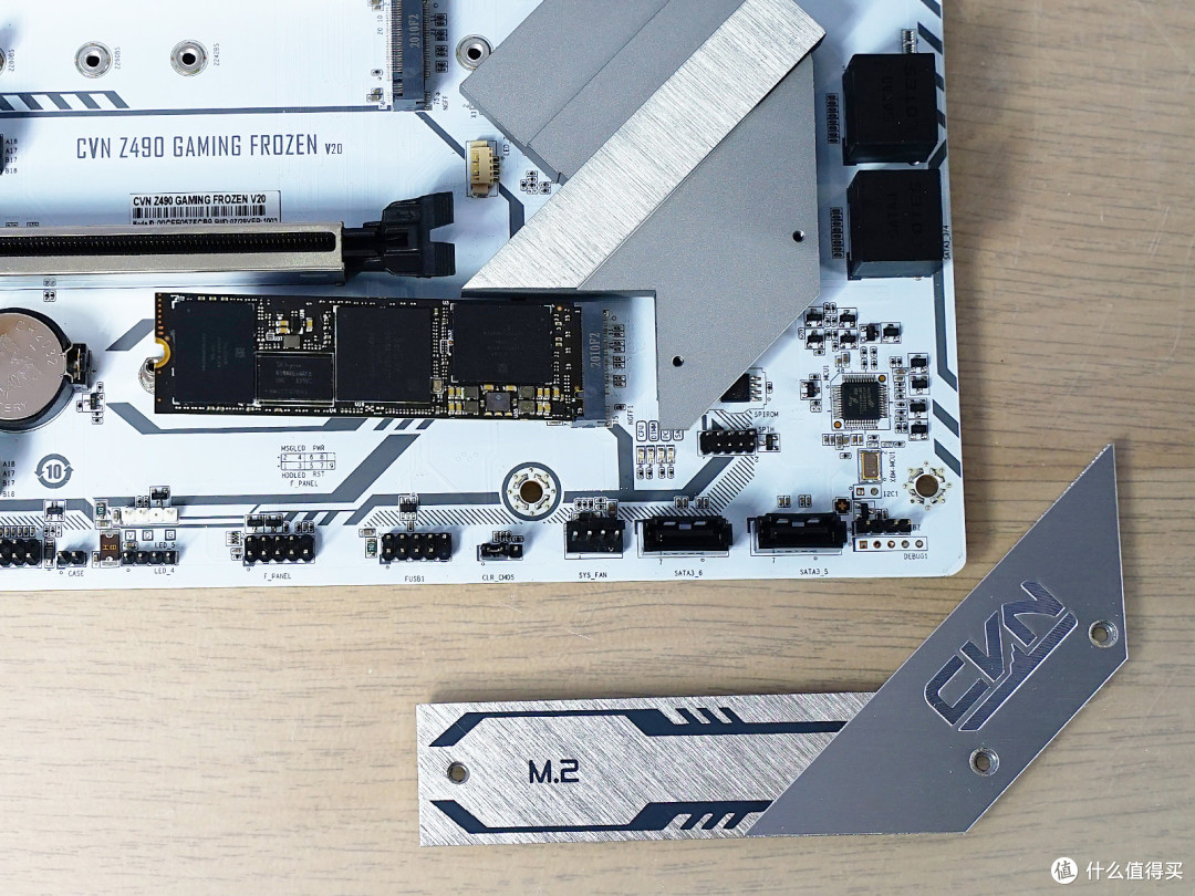 Z490平台可战性价比!为2k分辨率游戏而攒的雪装PC