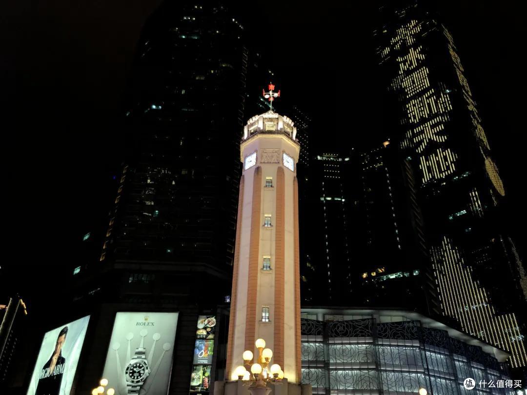 跨年夜遇见一个男人的泪水 | 重庆辣味小故事合集