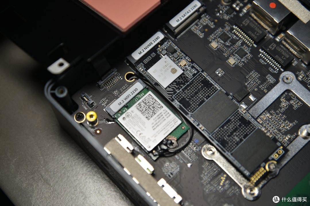 国产X86处理器+国产系统的mini pc究竟能不能打？零刻LZX少数派报告