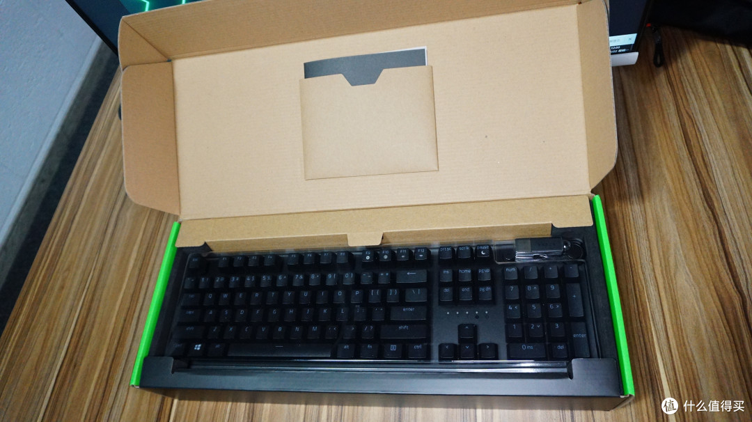 【蛇吧评测室】尽在掌控! RAZER猎魂光蛛V2模拟光轴开箱评测