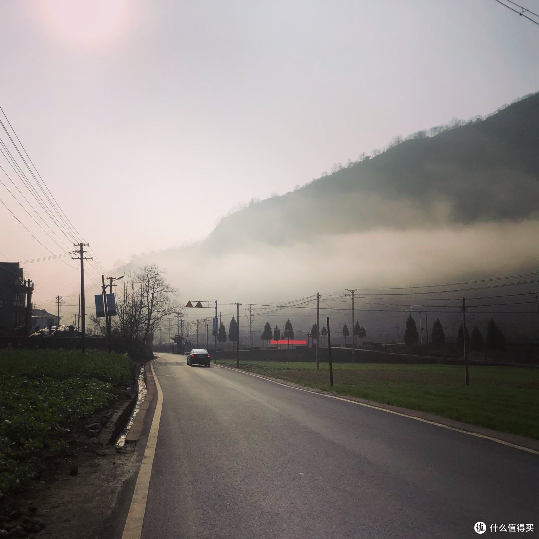 山雾正浓