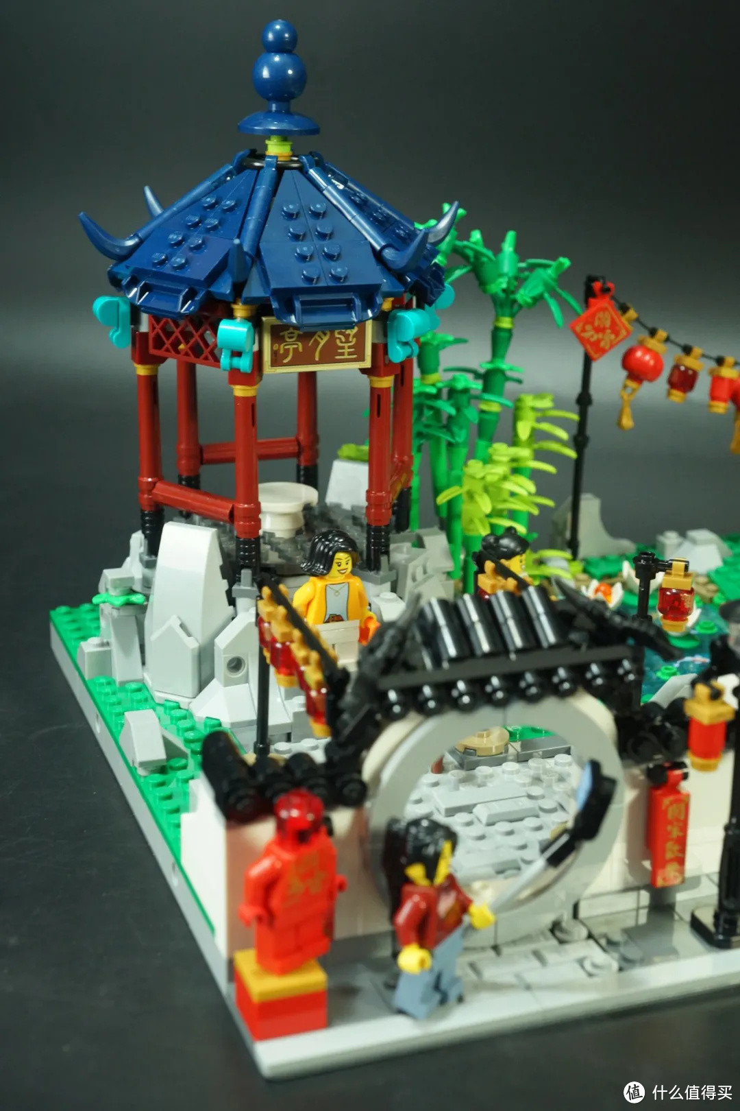 元宵灯亮又一年 LEGO80107 新春灯会