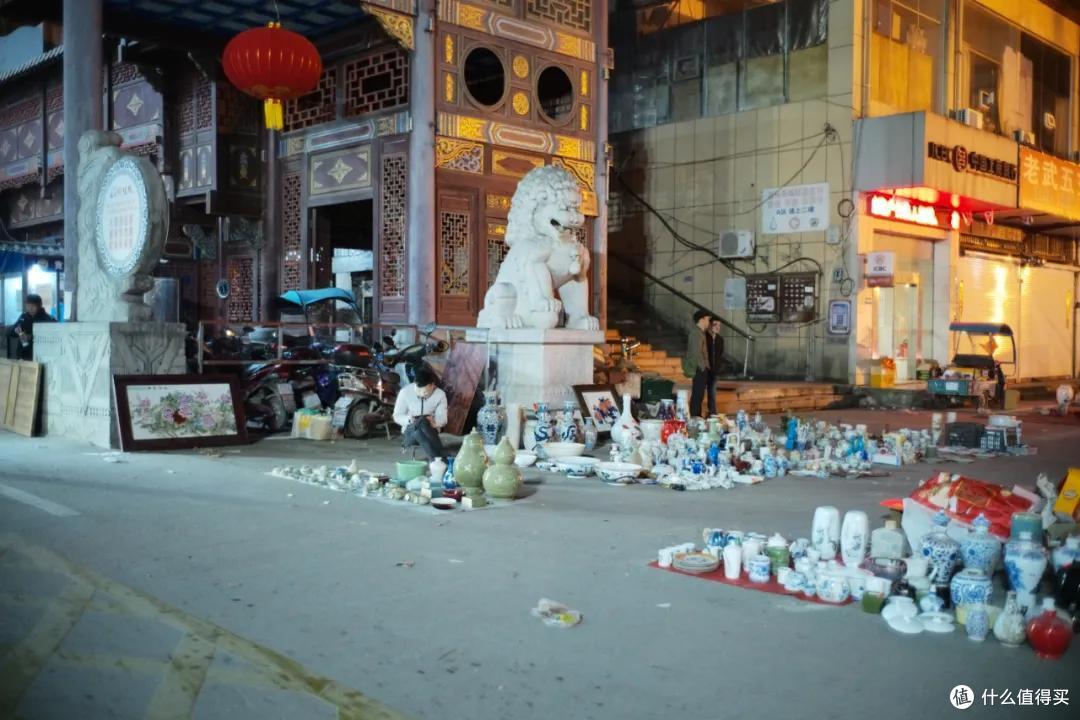 景德镇奇妙体验:凌晨五点趟鬼市,打着手电去寻宝!