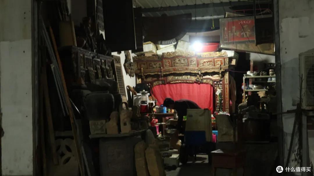 景德镇奇妙体验:凌晨五点趟鬼市,打着手电去寻宝!