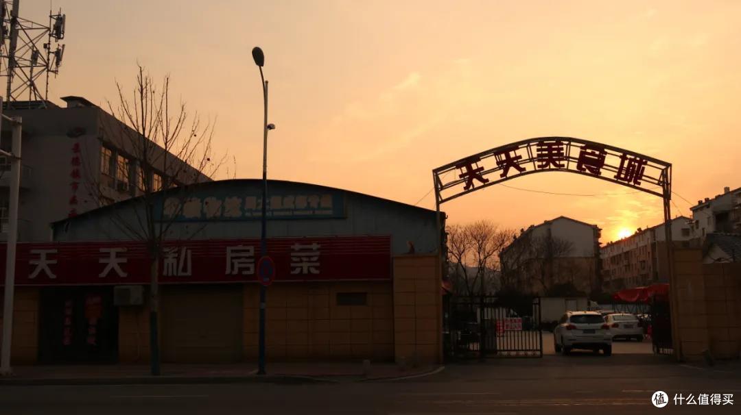 景德镇奇妙体验:凌晨五点趟鬼市,打着手电去寻宝!