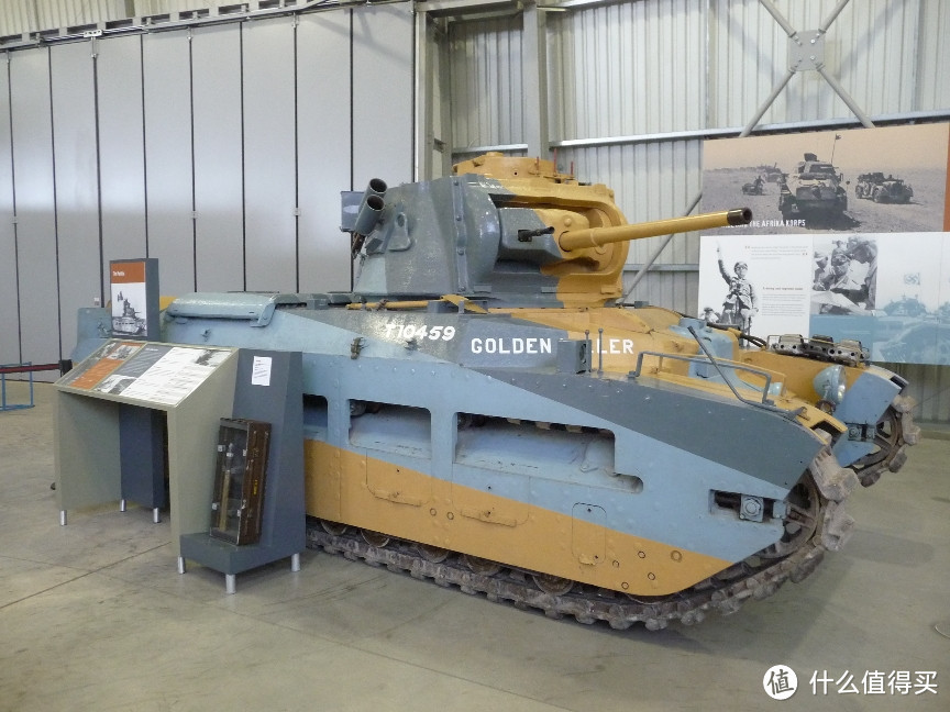 博文顿坦克博物馆馆藏的玛蒂尔达2型。博文顿博物馆在网上发布了这台车从2015年至2018年大修的视频，以及2018年后参加博物馆的“坦克节”活动的视频。感兴趣的朋友可以自己搜索。