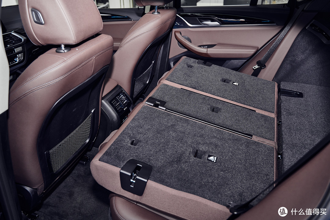 宝马iX3 澎湃i动力 第五代BMW eDrive的电动驾趣