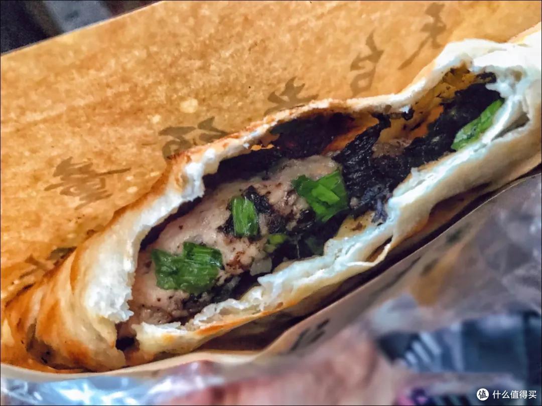 老家这一张3块钱的麦饼,城市里打着灯笼也找不到