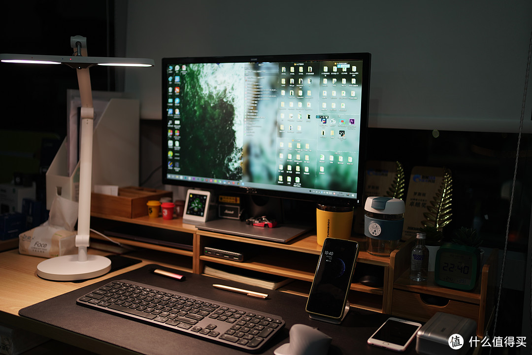 舒适环境下的高效生产力-办公室桌面改造