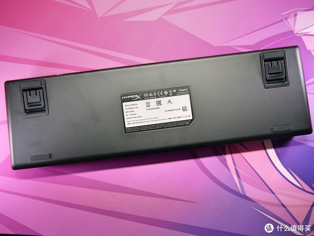 告别拉跨原厂轴,HyperX轴体新体验——HyperX 起源冰轴键盘
