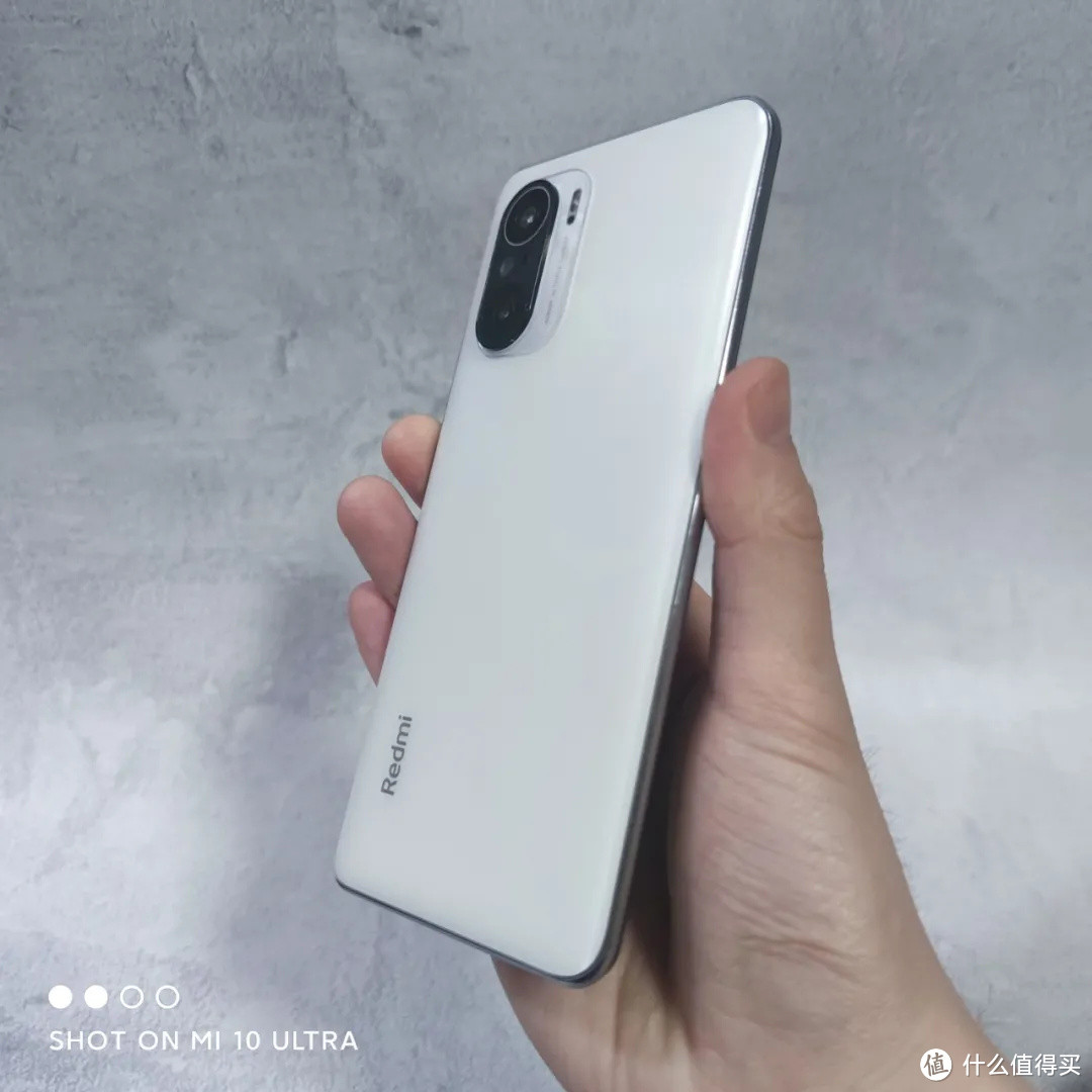 2499元战3年，Redmi K40开箱简测，性能测试VS小米10 Ultra。