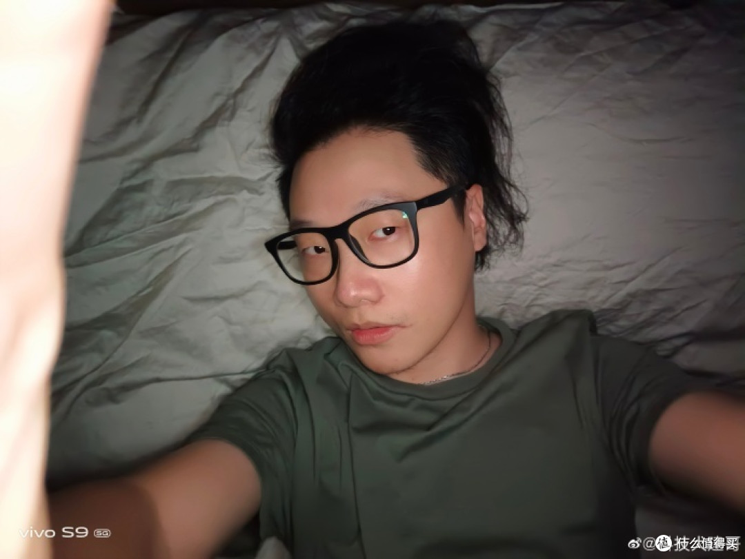 vivos9评测或许是迄今为止最值得买的轻薄自拍旗舰